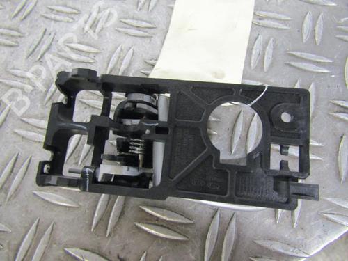 front-right-interior-door-handle-hyundai-i10-i-pa-2007-2008-2009-2010-2011-2012-2013-2014-2015-2016-2017-2018-25108619 main image