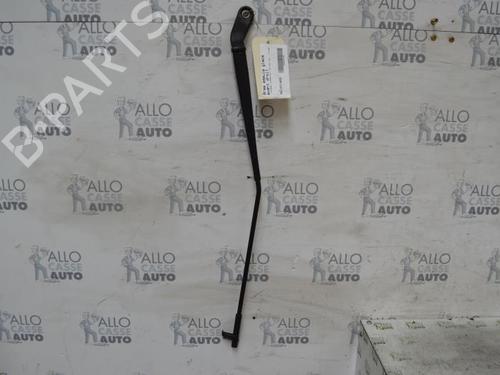 Used Front windshield wiper arm VW POLO (9N_, 9A_) 1.9 SDI (64 hp) 25087090