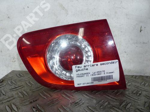 left-tailgate-light-vw-passat-b6-variant-3c5-3c9945093-2005-2006-2007-2008-2009-2010-2011-10584849 main image