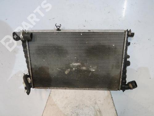Used Water radiator Water radiator CITROËN XANTIA (X2) 2.0 i (121 hp) 10609360 10609360