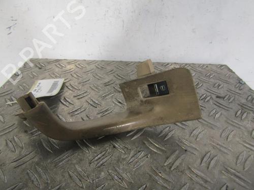 Used Right front window switch Right front window switch VW GOLF V (1K1) 1.9 TDI (105 hp) 25084642 25084642