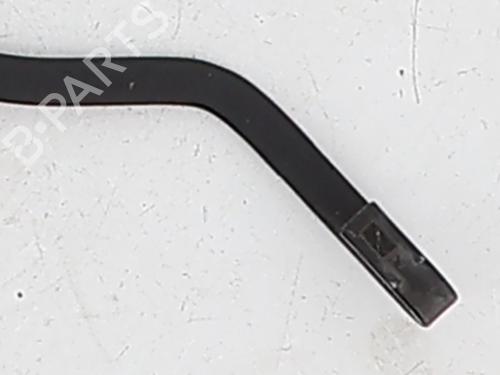 Used Front windshield wiper arm Front windshield wiper arm 38636374 38636374