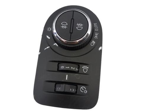 Used Headlight switch OPEL ASTRA J Saloon [2012-2025]  25074530