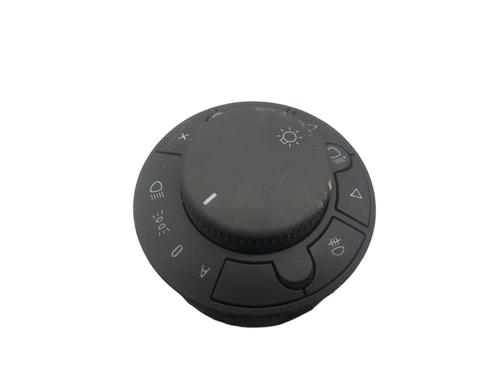Used Headlight switch OPEL CORSA D (S07) [2006-2015]  25054911