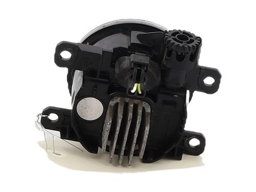 left-front-fog-light-ds-ds-3-sa_-2015-2016-2017-2018-2019-35938146 main image