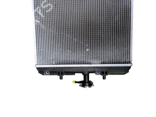 water-radiator-toyota-aygo-_b4_-2014-29610140 main image