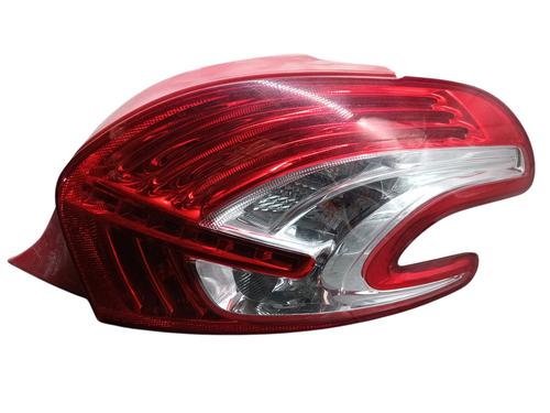 Right taillight PEUGEOT 208 I (CA_, CC_) 1.4 HDi | BP26125689C35 