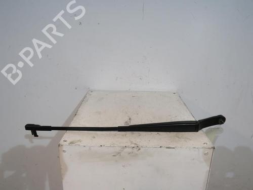 Used Front windshield wiper arm VW TOURAN (1T1, 1T2) 1.9 TDI (105 hp) 25112665