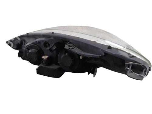 Right headlight PEUGEOT 206+ (2L_, 2M_) 1.4 HDi eco 70 | BP31832661C29 