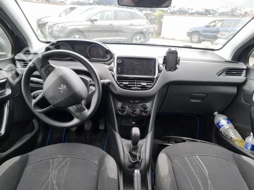 Seat buckle PEUGEOT 208 I (CA_, CC_) 1.4 HDi | BP25060375I32