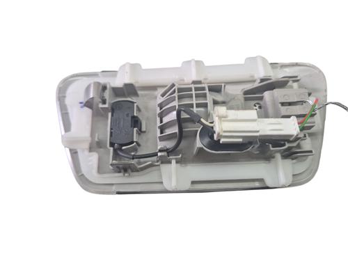 interior-roof-light-toyota-aygo-_b4_-2014-25220380 main image