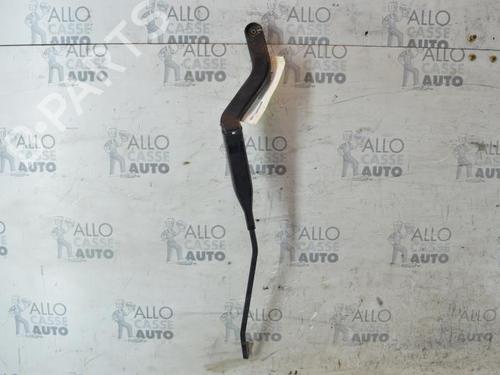 Used Front windshield wiper arm CITROËN XANTIA (X1_, X2_) 1.9 SD (75 hp) 25097477