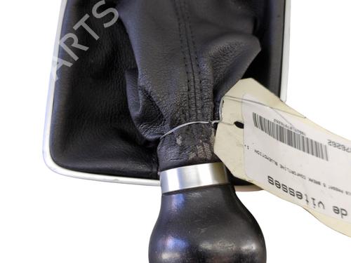Used Gear lever VW PASSAT B6 Variant (3C5) 1.6 TDI (105 hp) 27205285