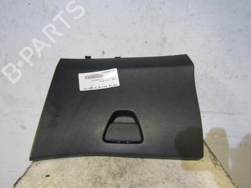 Used Glove box FORD FIESTA VI (CB1, CCN) 1.25 (60 hp) 25090470