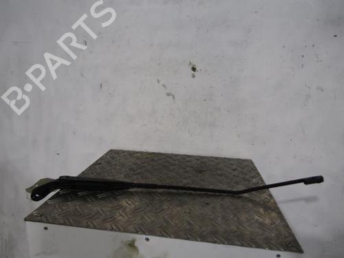 Used Front windshield wiper arm FORD KA (RU8) 1.2 (69 hp) 25084764