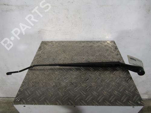 Used Front windshield wiper arm Front windshield wiper arm KIA RIO II Saloon (JB) 1.5 CRDi (110 hp) 25069650 25069650