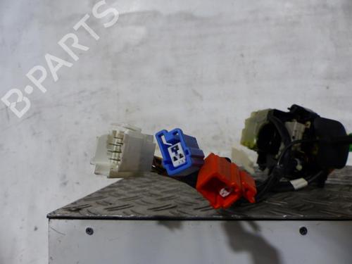 Steering column stalk KIA CARENS II MPV (FJ) 2.0 CRDi | BP25107529I23 