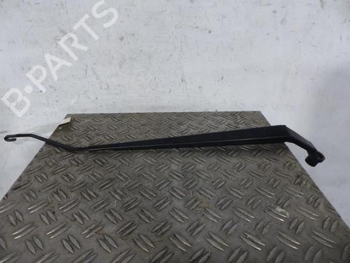 Used Front windshield wiper arm MAZDA 5 (CR) 2.0 CD (CR19) (110 hp) 25080298