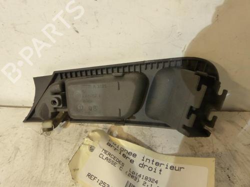 Used Rear right interior door handle Rear right interior door handle MERCEDES-BENZ C-CLASS (W203) C 220 CDI (203.006, 203.008) (143 hp) 25079025 25079025