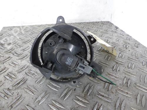 Used Left front fog light Left front fog light KIA CARENS II MPV (FJ) 2.0 CRDi (140 hp) 25107569 25107569