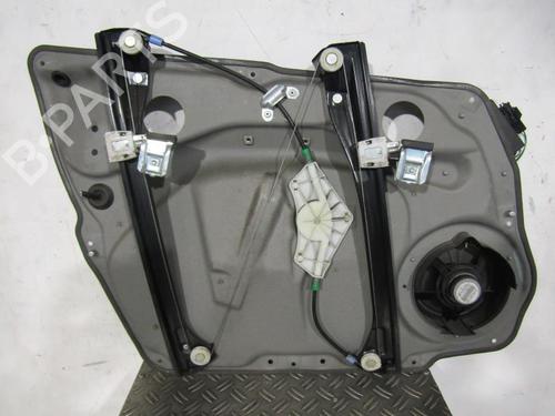 Front right window mechanism MERCEDES-BENZ B-CLASS Sports Tourer (W245) B 180 CDI (245.207) | BP25065715C23 