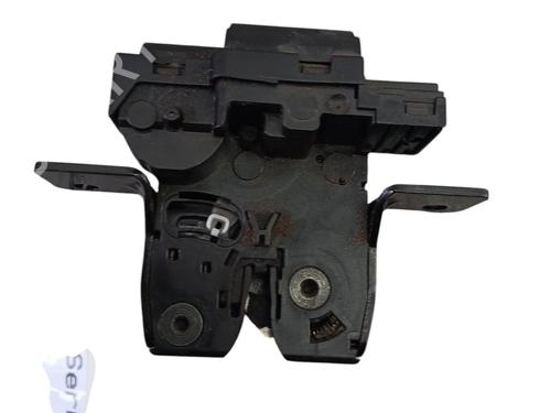 Used Tailgate lock RENAULT CLIO III (BR0/1, CR0/1) 1.2 16V Hi-Flex (BR1U, CR1U) (75 hp) 29137031