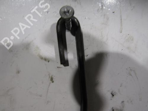 front-windshield-wiper-arm-opel-zafira-a-mpv-t98-1999-2000-2001-2002-2003-2004-2005-2006-25070025 main image