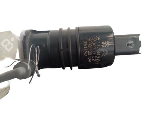 Used Washer pump Washer pump PEUGEOT EXPERT Van (V_) 2.0 BlueHDi 120 (122 hp) 33947588 33947588