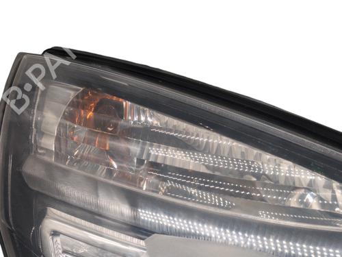 Used Right headlight Right headlight RENAULT SCÉNIC II (JM0/1_) 1.5 dCi (JM16) (103 hp) 32704842 32704842
