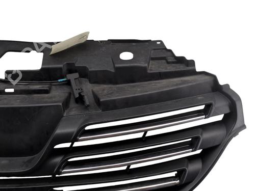 Used Grille RENAULT TRAFIC III Van (FG_) 1.6 dCi 125 (FGMH) (125 hp) 30822631