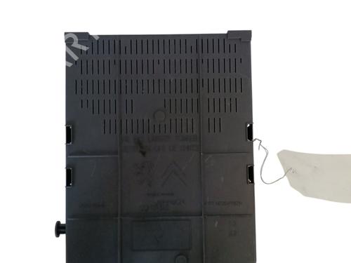 fuse-box-peugeot-5008-0u_-0e_-2009-2010-2011-2012-2013-2014-2015-2016-2017-36094634 main image