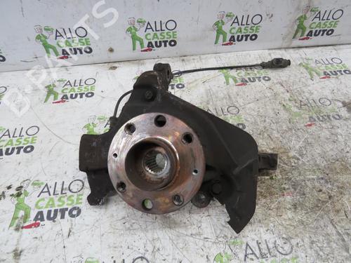 Used Right front steering knuckle FIAT GRANDE PUNTO (199_) 1.4 16V (199BXG1B, 199AXG1B) (95 hp) 25097154