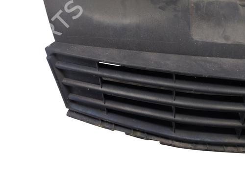 Grill RENAULT CLIO II (BB_, CB_) 1.5 dCi (B/CB3M) (64 hp) 32990001