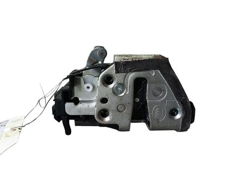 Rear left lock TOYOTA AVENSIS Estate (_T27_) 2.0 D-4D (ADT270_, ADT270R) | BP26023751C100 