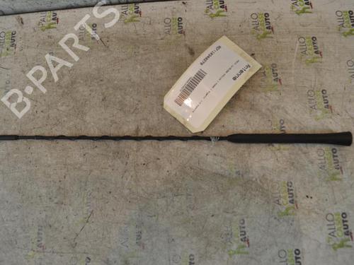 Antenne/Base LANCIA YPSILON (843_) 1.2 (843.AXA1A) (60 hp) 25086800