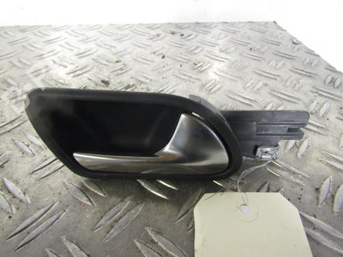 Høyre bak invendig håndtak VW GOLF V (1K1) 1.9 TDI (90 hp) 25084872