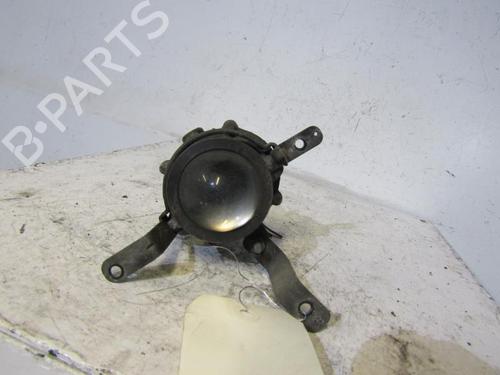Used Left front fog light HYUNDAI TRAJET (FO) 2.0 CRDi (113 hp) 25111681