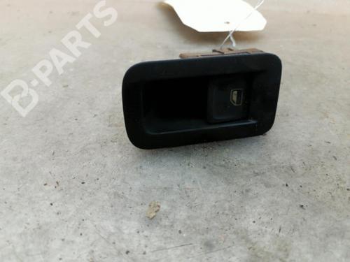 Used Right front window switch Right front window switch VW GOLF VII (5G1, BQ1, BE1, BE2) 1.6 TDI (105 hp) 10577941 10577941