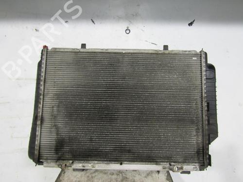Used Water radiator Water radiator MERCEDES-BENZ C-CLASS (W202) C 220 CDI (202.133) (125 hp) 25096643 25096643
