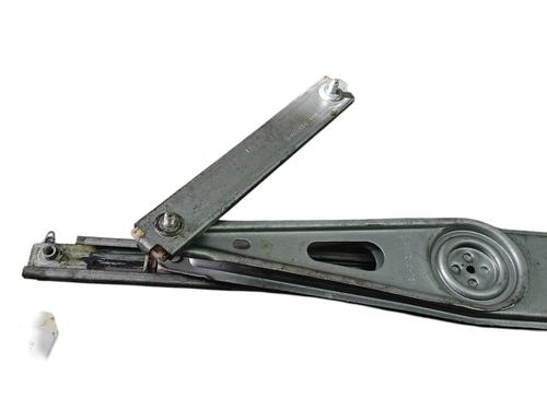 Used Front left window mechanism Front left window mechanism RENAULT SCÉNIC III (JZ0/1_) 1.5 dCi (JZ02, JZ0R) (95 hp) 33535027 33535027