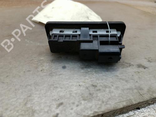 Used Switch PEUGEOT 308 SW II (LC_, LJ_, LR_, LX_, L4_) 1.6 BlueHDi 120 (120 hp) 25089702