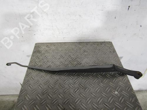 Used Front windshield wiper arm KIA CARENS III MPV (UN) 2.0 CRDi 140 (140 hp) 25091841