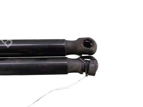 tailgate-lift-support-peugeot-5008-0u_-0e_-2009-2010-2011-2012-2013-2014-2015-2016-2017-32425081 main image