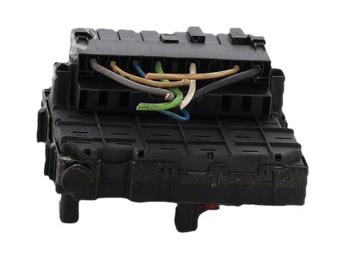 Used Fuse box Fuse box 38267482 38267482