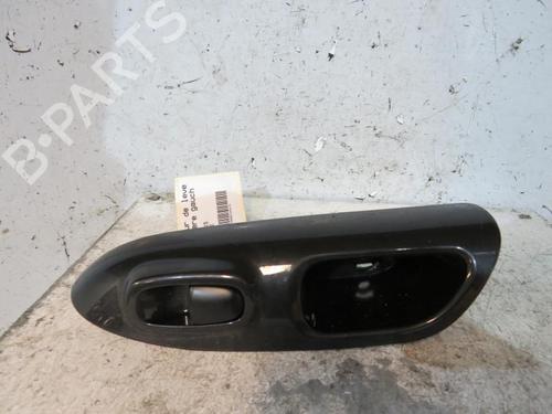 Used Left rear window switch NISSAN JUKE (F15) 1.6 (117 hp) 25081130