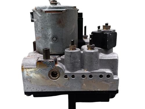 Used ABS pump MERCEDES-BENZ E-CLASS (W210) E 300 D (210.020) (136 hp) 32864312