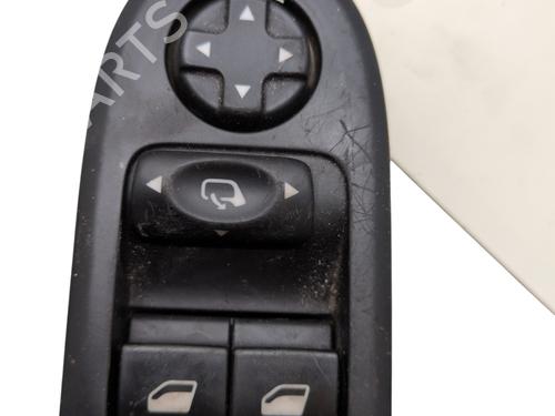 Used Left front window switch Left front window switch PEUGEOT 508 I (8D_) 1.6 THP (156 hp) 28031945 28031945