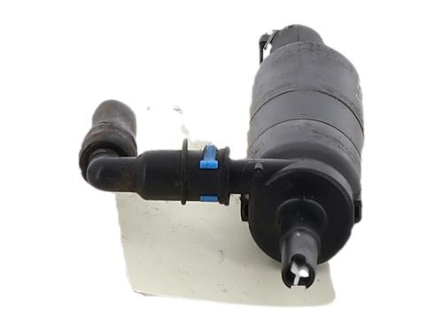 Used Washer pump Washer pump BMW 1 Coupe (E82) 120 d (163 hp) 39952665 39952665
