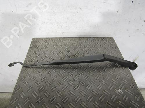 Used Front windshield wiper arm KIA CARENS III MPV (UN) 2.0 CRDi 140 (140 hp) 25091840