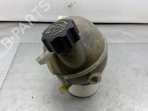 Used Expansion tank PEUGEOT 1007 (KM_) 1.4 (75 hp) 25082530